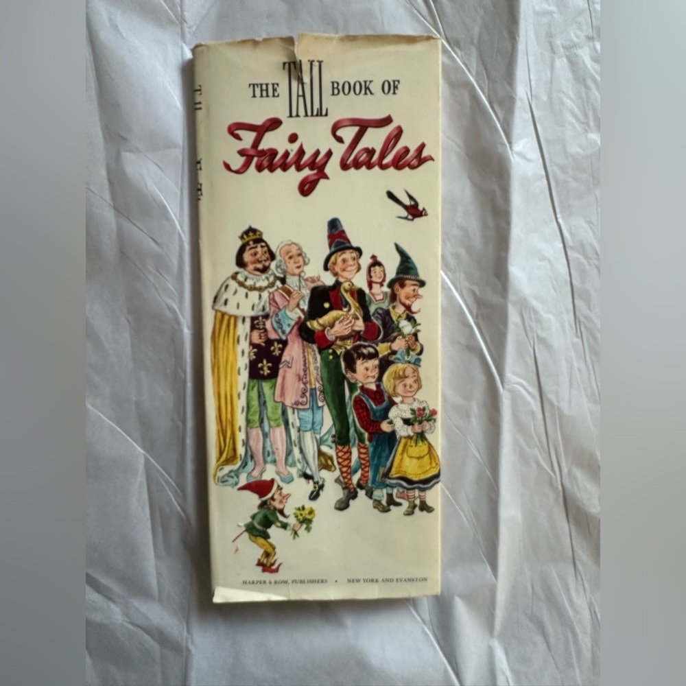 Vintage!! Classic Fairy Tales Storybook for Kids
